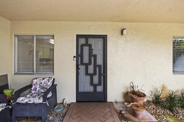 7146 Huntington Lane 105, Delray Beach, FL 33446