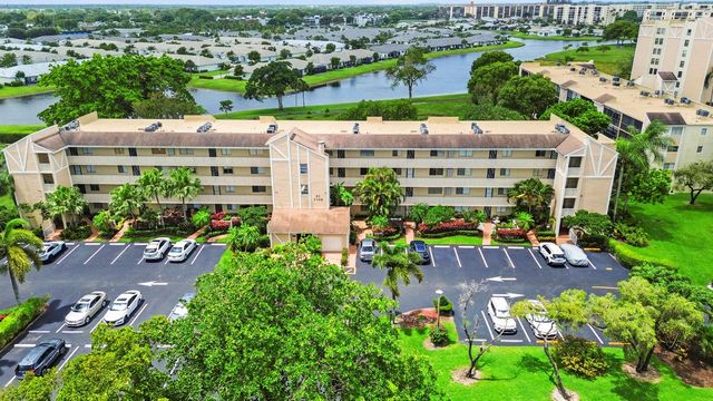 7146 Huntington Lane 105, Delray Beach, FL 33446