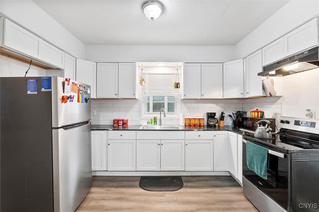 945 Oak Street, Syracuse, NY 13203