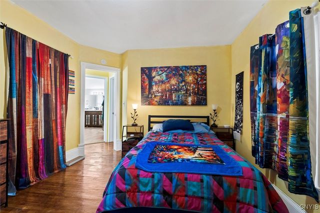 945 Oak Street, Syracuse, NY 13203