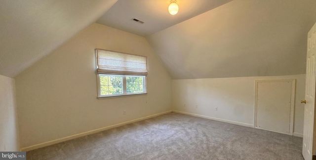 6331 HIDDEN CANYON RD, Centreville, VA 20120