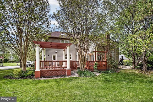 6331 HIDDEN CANYON RD, Centreville, VA 20120