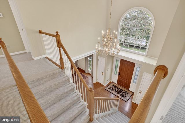 6331 HIDDEN CANYON RD, Centreville, VA 20120