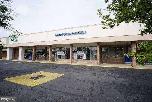 6331 HIDDEN CANYON RD, Centreville, VA 20120