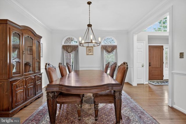 6331 HIDDEN CANYON RD, Centreville, VA 20120