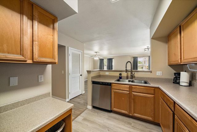 1010 VILLAGIO CIRCLE 104, Sarasota, FL 34237