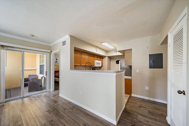 1010 VILLAGIO CIRCLE 104, Sarasota, FL 34237