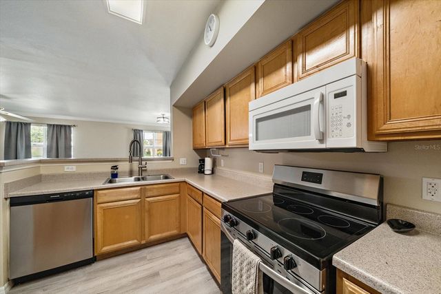 1010 VILLAGIO CIRCLE 104, Sarasota, FL 34237