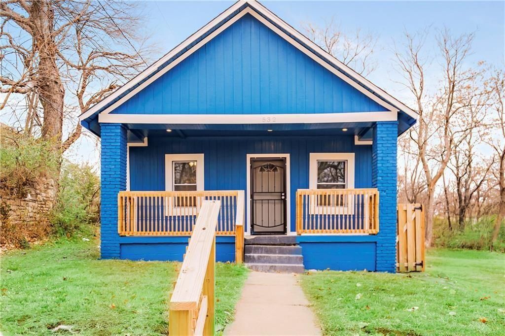 532 PARALLEL Avenue, Kansas City, KS 66104