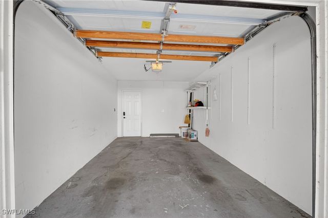 209 Robin Hood CIR 201, Naples, FL 34104