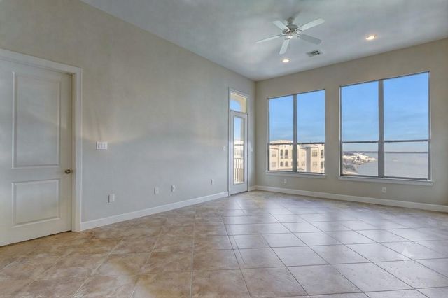 17040 W Fm 1097 Road 4303, Montgomery, TX 77356