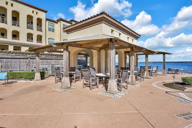 17040 W Fm 1097 Road 4303, Montgomery, TX 77356