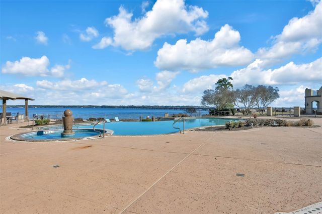 17040 W Fm 1097 Road 4303, Montgomery, TX 77356