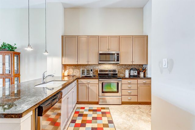 17040 W Fm 1097 Road 4303, Montgomery, TX 77356