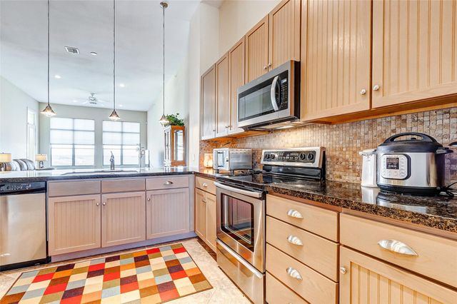17040 W Fm 1097 Road 4303, Montgomery, TX 77356