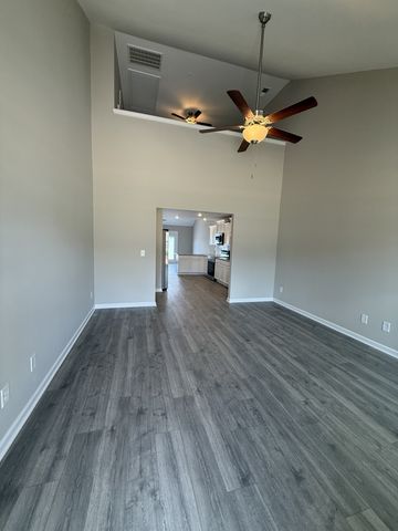 316 Selesia Lane, Pleasant View, TN 37146