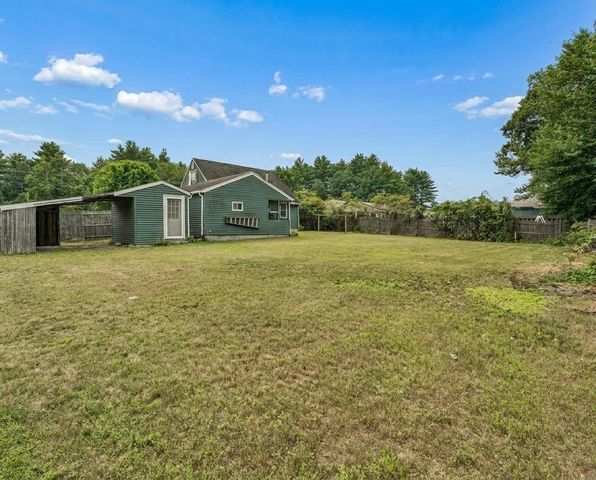 415 Greeley Street, Manchester, NH 03102