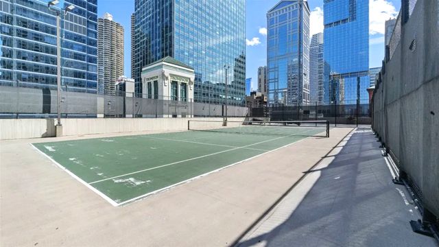 345 N La Salle Drive 4502, Chicago, IL 60654