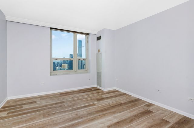 345 N La Salle Drive 4502, Chicago, IL 60654