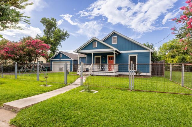 817 Gale Street, Houston, TX 77009
