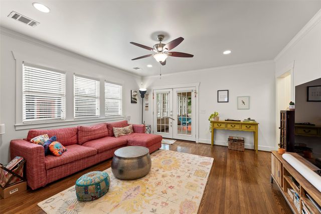 817 Gale Street, Houston, TX 77009