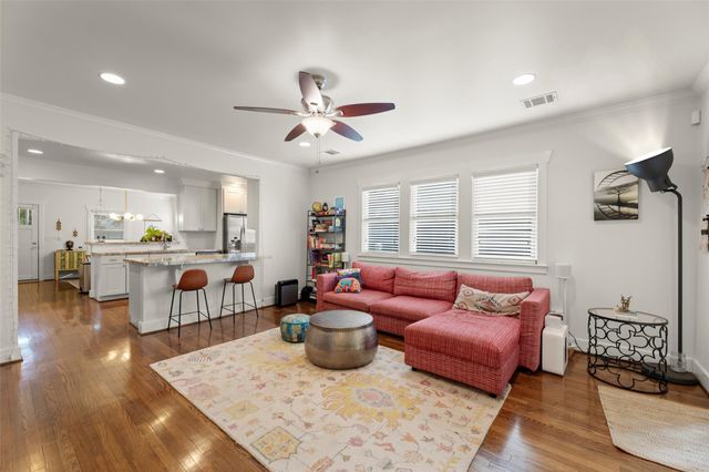 817 Gale Street, Houston, TX 77009