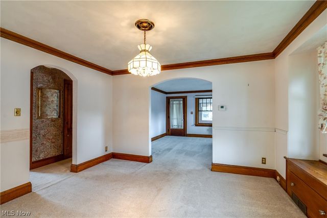 1425 Chippewa Avenue, Akron, OH 44305