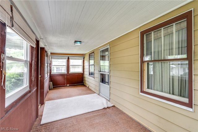 1425 Chippewa Avenue, Akron, OH 44305