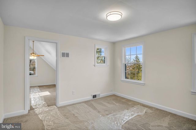 1059 HILLSIDE DR, York, PA 17403