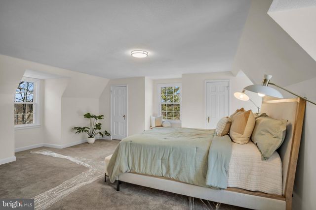 1059 HILLSIDE DR, York, PA 17403