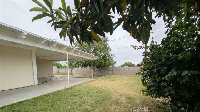 357 W WOODCREST ST., Rialto, CA 92376