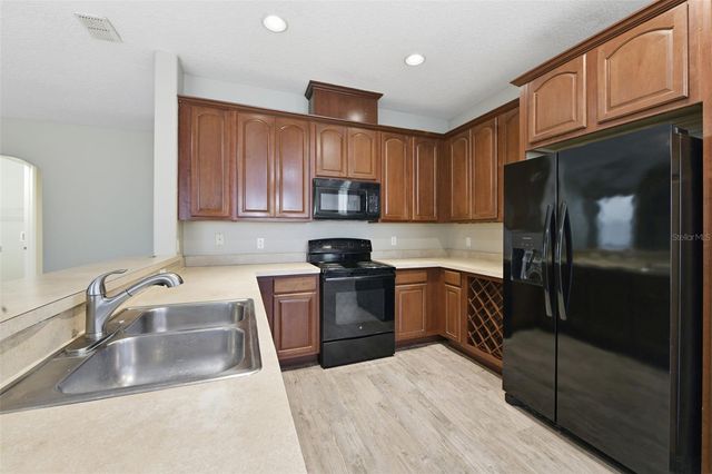 2061 CEDAR PARK LANE, Orlando, FL 32824