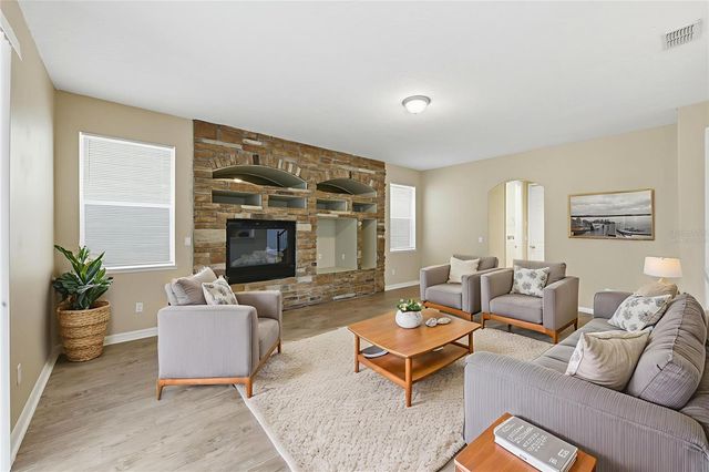 2061 CEDAR PARK LANE, Orlando, FL 32824