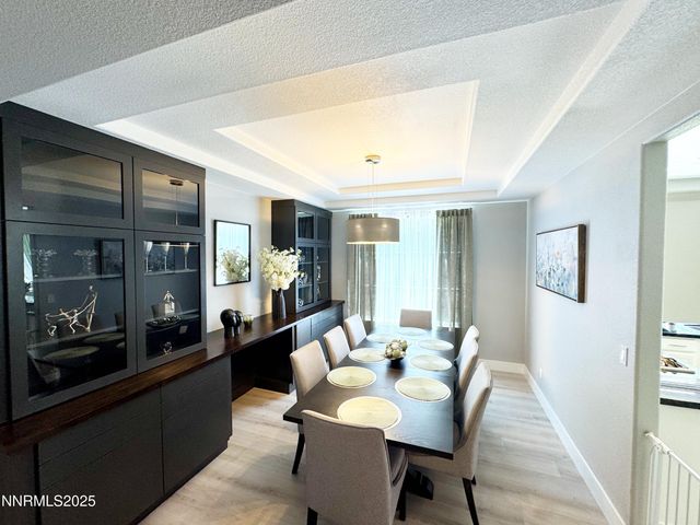 6726 Runnymede Drive, Sparks, NV 89436