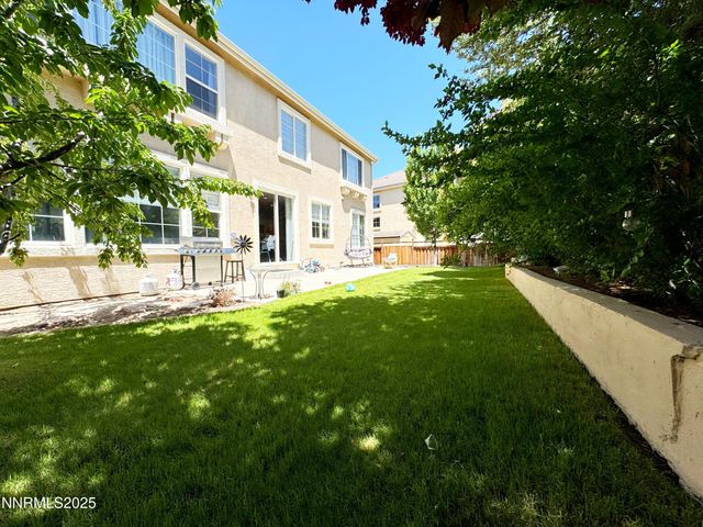 6726 Runnymede Drive, Sparks, NV 89436