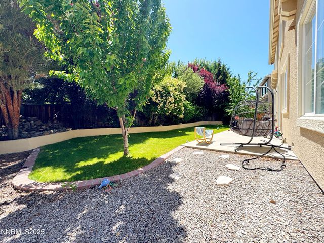 6726 Runnymede Drive, Sparks, NV 89436