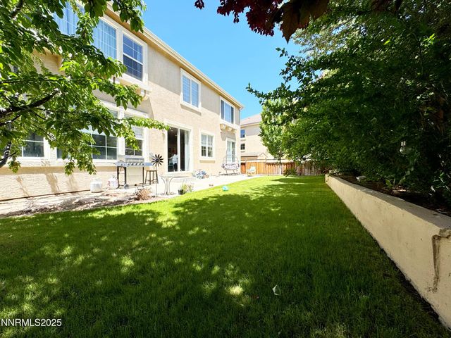 6726 Runnymede Drive, Sparks, NV 89436