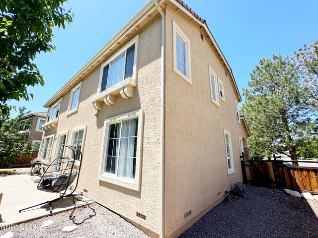 6726 Runnymede Drive, Sparks, NV 89436