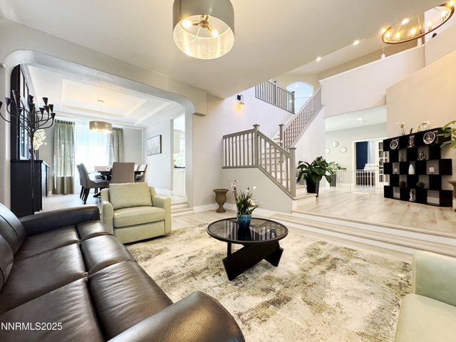 6726 Runnymede Drive, Sparks, NV 89436