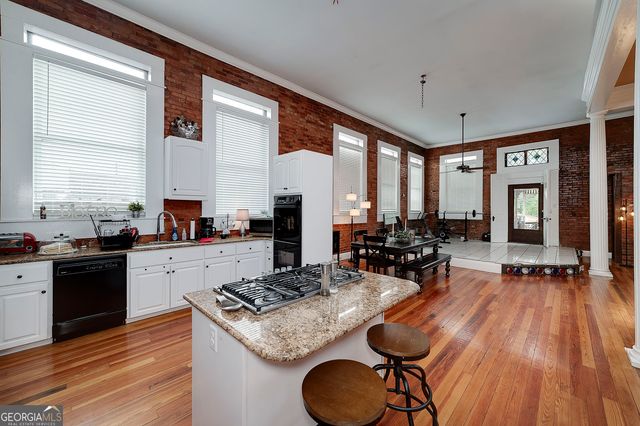 113 N Jefferson Avenue, Eatonton, GA 31024