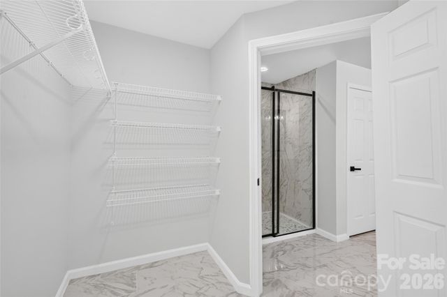 126 39th Avenue Court NW, Hickory, NC 28601