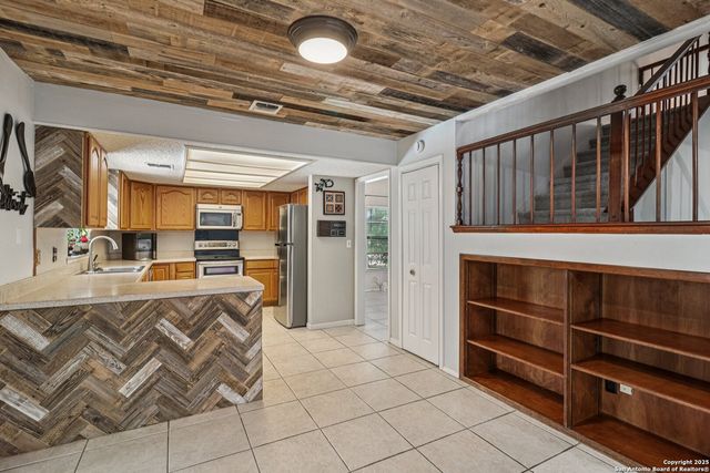 3502 Oakhorne, San Antonio, TX 78247