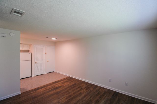 2494 Etiwan Drive 3c, Charleston, SC 29414