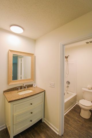 2494 Etiwan Drive 3c, Charleston, SC 29414