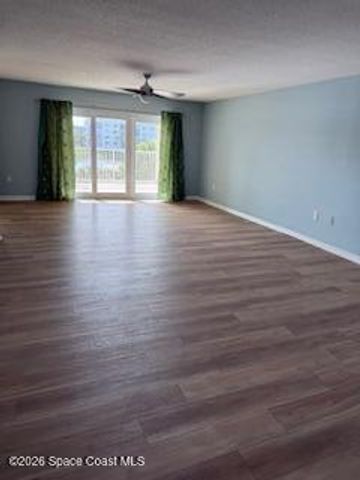 8931 Lake Drive 302, Cape Canaveral, FL 32920