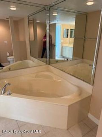 8931 Lake Drive 302, Cape Canaveral, FL 32920