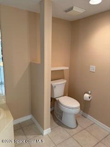 8931 Lake Drive 302, Cape Canaveral, FL 32920