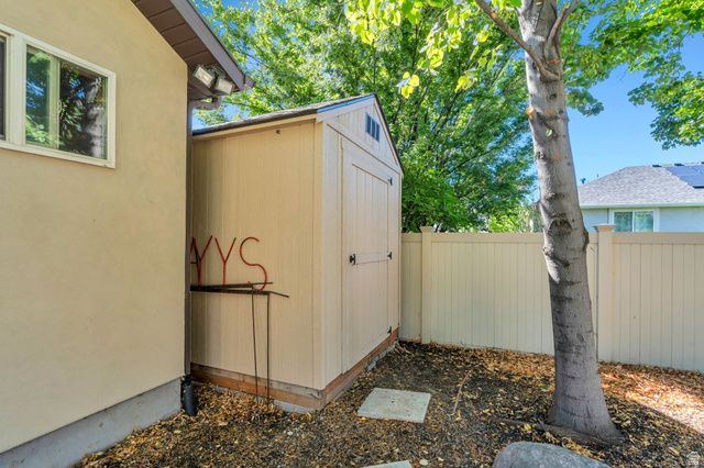 10365 N 6960 W, Highland, UT 84003