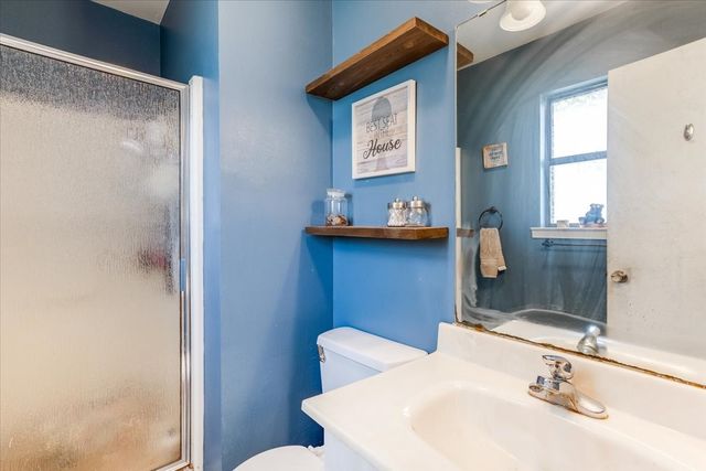 2102 Hill Top Circle, Weatherford, TX 76085