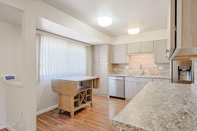 17411 N HITCHING POST Drive, Sun City, AZ 85373